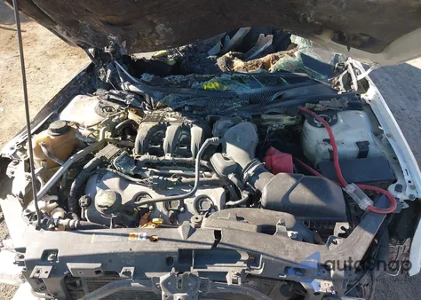 2011 Ford Fusion Sport z USA, uszkodzony, nr VIN 3FAHP0KCXBR153757